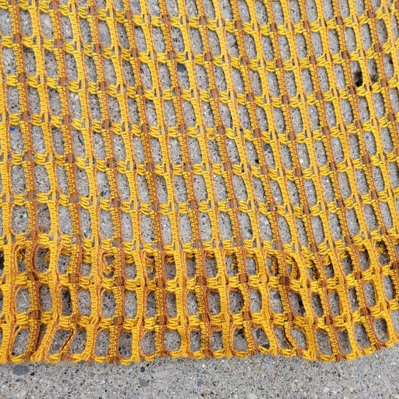 Vintage antique lace mcm curtains set of 2 - 79"x 48" gold yellow mesh lace - Picture 3 of 7